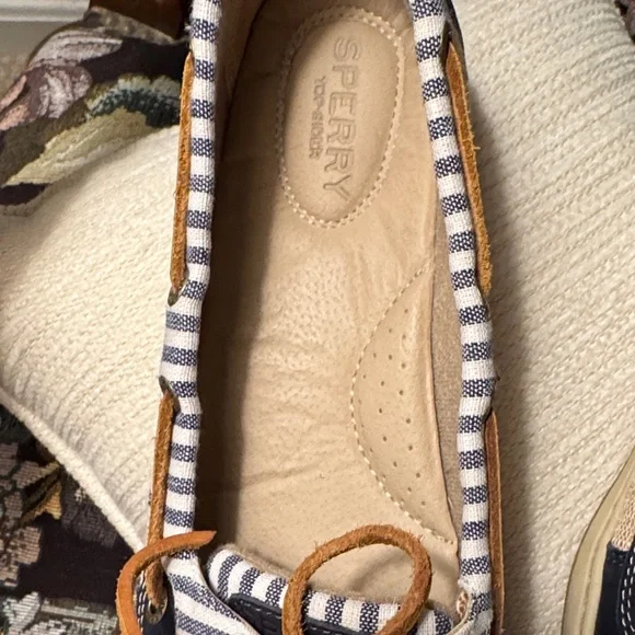 Sperry Women's Striped Navy and Tan Loafers - Picture 4 of 4